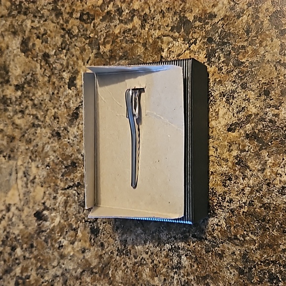 Pronto Uomo Tie Clip - Silver & Gold colour - Picture 2 of 7